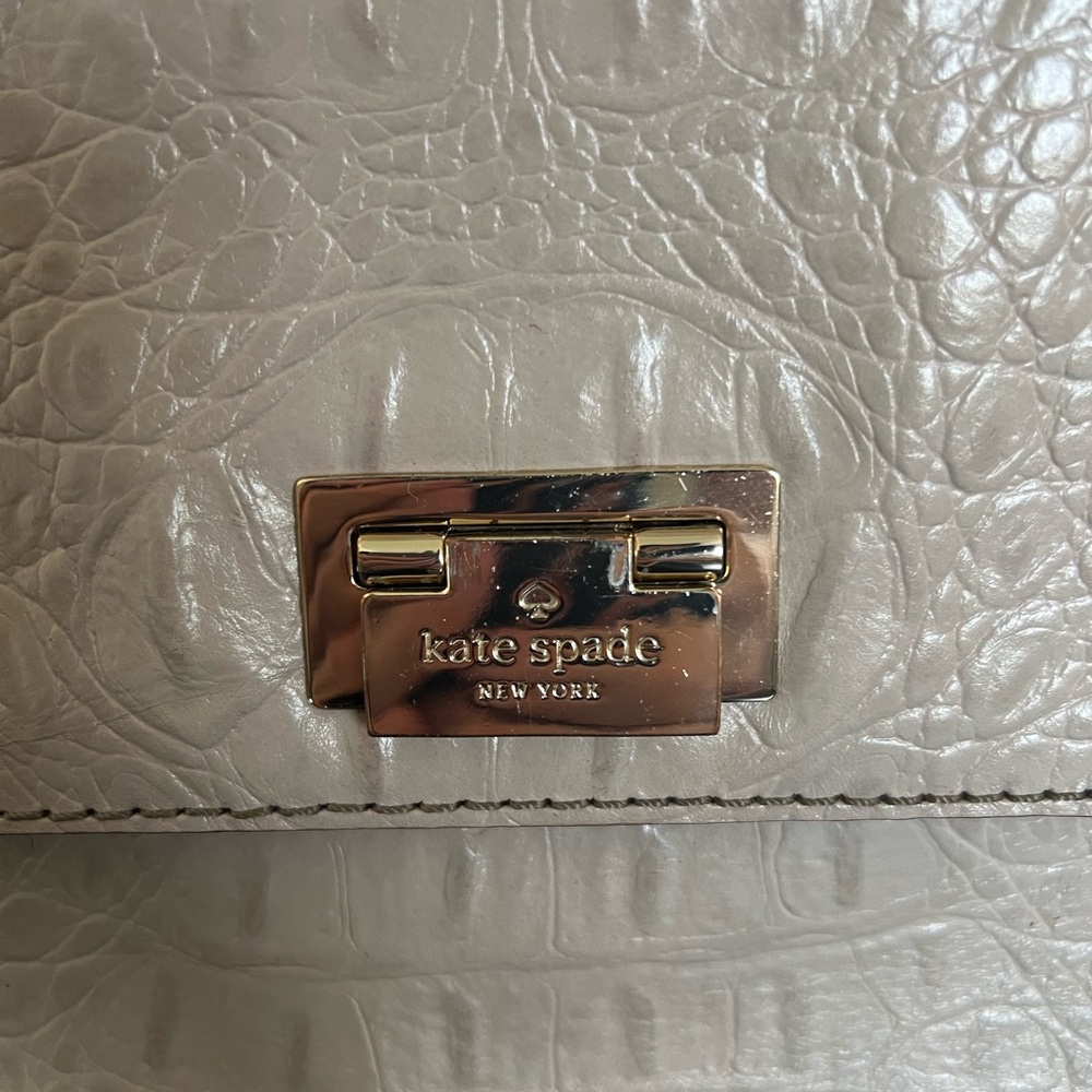 Kate Spade Purse - Picture 6 of 10